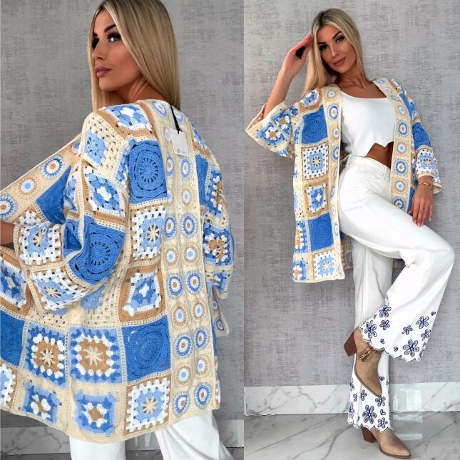 Wiosenna szydełkowa narzutka ONE SIZE niebiesko-beżowa - R645A