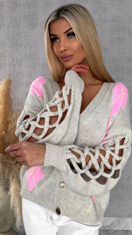 Wiosenny sweter z ażurowymi rękawkami BEŻOWY - R665A