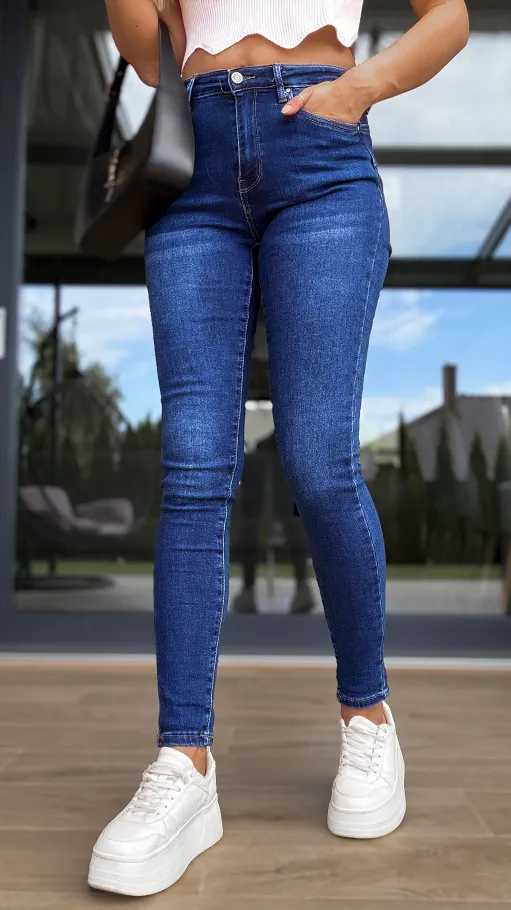 Niebieskie elastyczne spodnie jeansowe PUSH UP rurki - P997A
