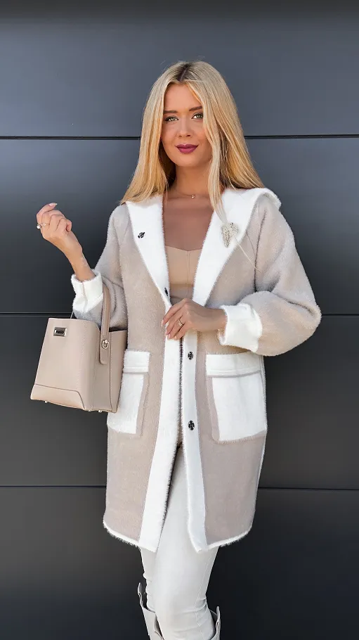 Ekskluzywny dwustronny płaszcz ALPAKA z kamizelką ONE SIZE ecru/beż - R045