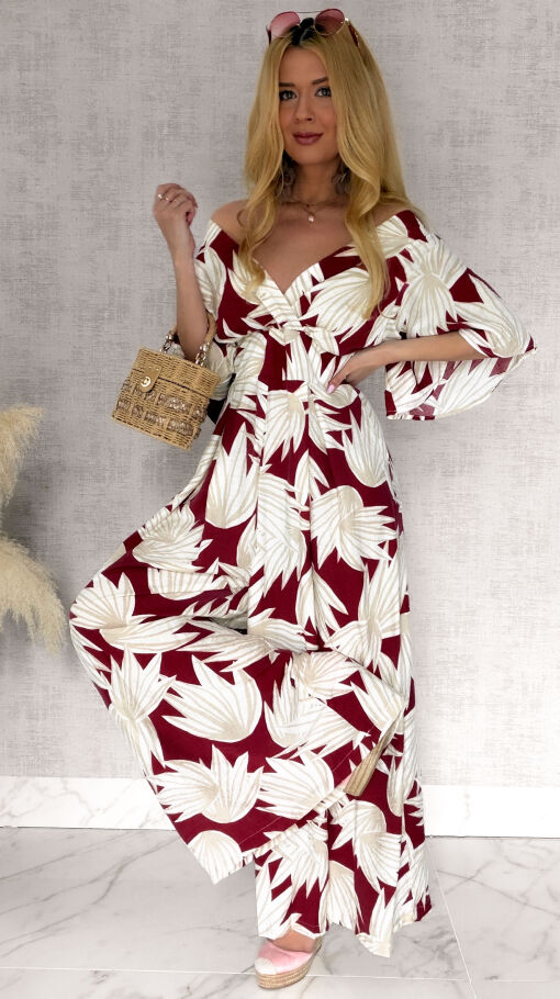 Wygodny letni kombinezon OVERSIZE w kwiatowym wzorze RED - R972
