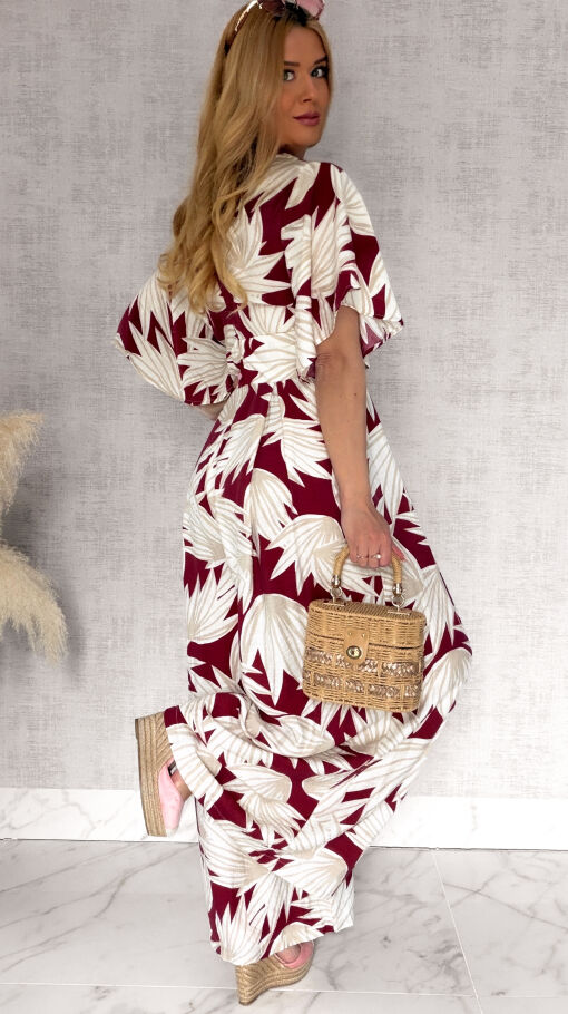 Wygodny letni kombinezon OVERSIZE w kwiatowym wzorze RED - R972