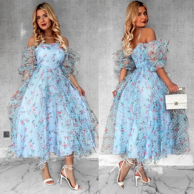 Cudowna niebieska sukienka tiulowa cała w kwiaty - R422A