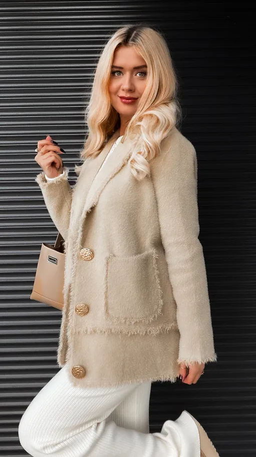 Ciepła BEŻOWA marynarka zapinana na złote duże guziki - R321A