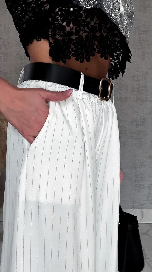 Wiosenny biały komplet w delikatne paski marynarka + spodnie ONE SIZE - R958A