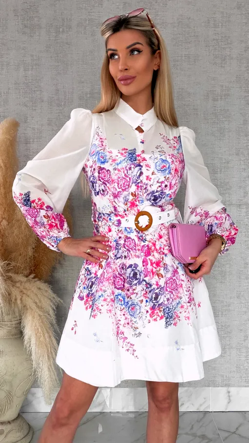 Elegancka wiosenna sukienka w kwiaty z paskiem - R740