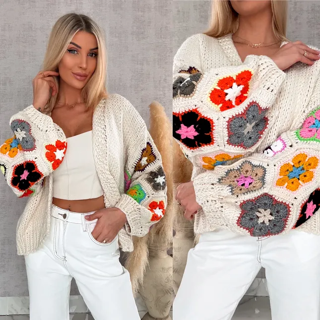 Oryginalny kardigan szydełkowy na wiosną ONE SIZE jasno beżowy - R722A