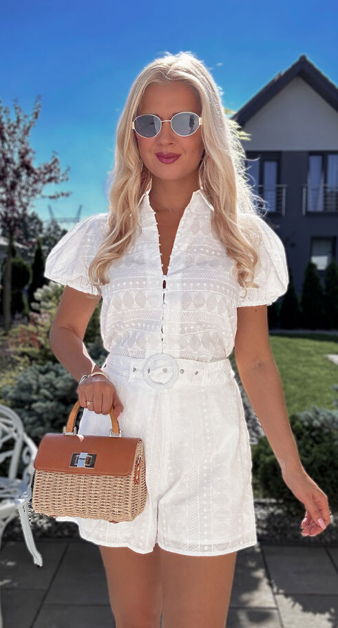 Biały letni BAWEŁNIANY komplet bluzka zapinana na mini guziki + spodenki z gumką - N453