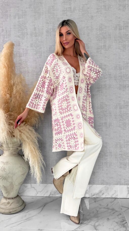 Wiosenna szydełkowa narzutka ONE SIZE pink - R645B