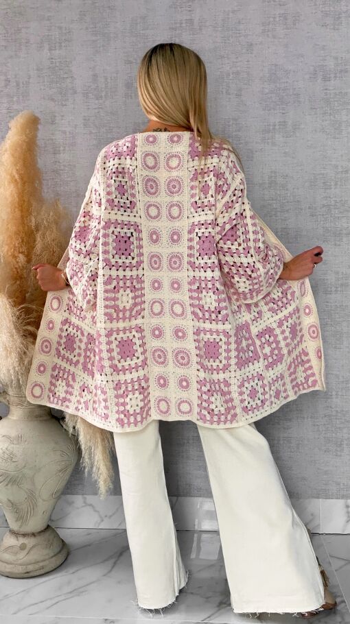 Wiosenna szydełkowa narzutka ONE SIZE pink - R645B