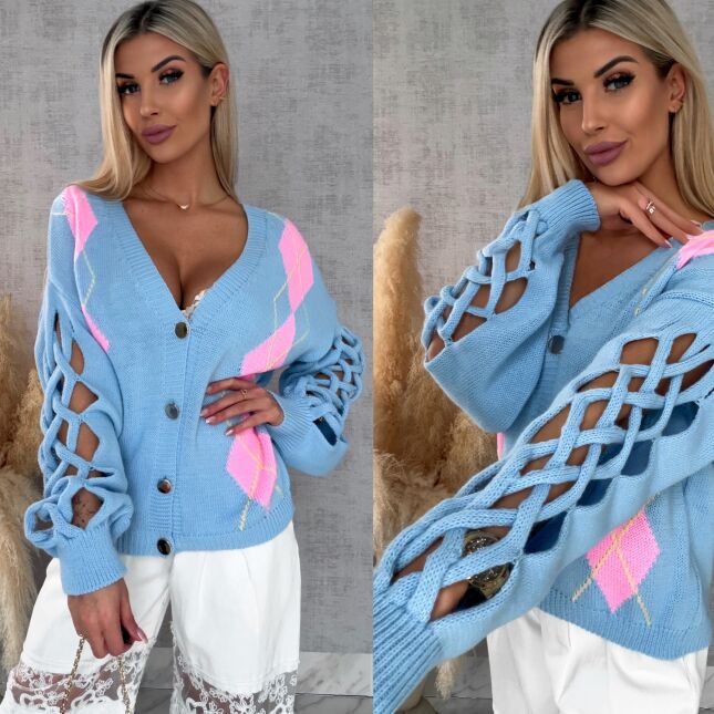 Wiosenny sweter z ażurowymi rękawkami BLUE - R665