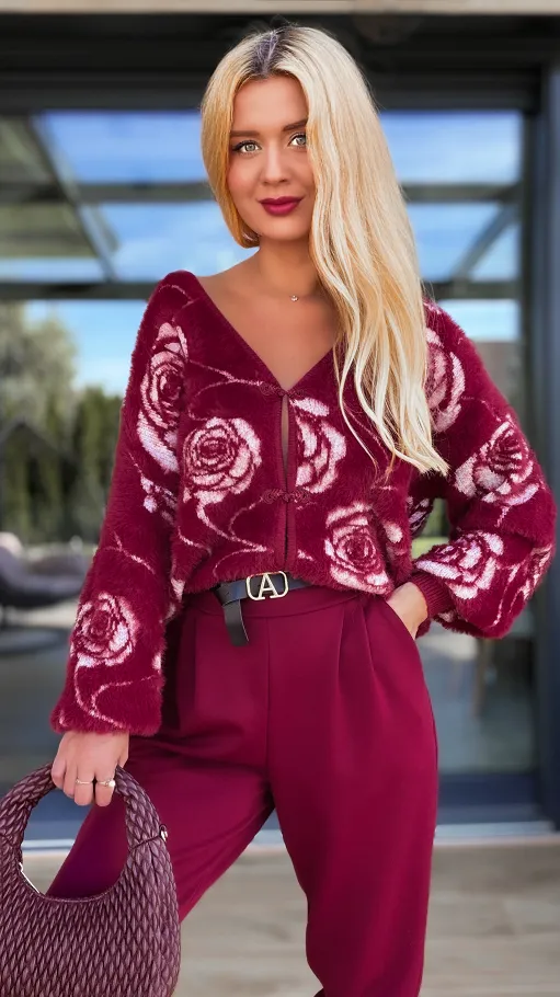 Bordowy sweter FLUFFY w kwiaty zapinany na haftki ONE SIZE - R108B