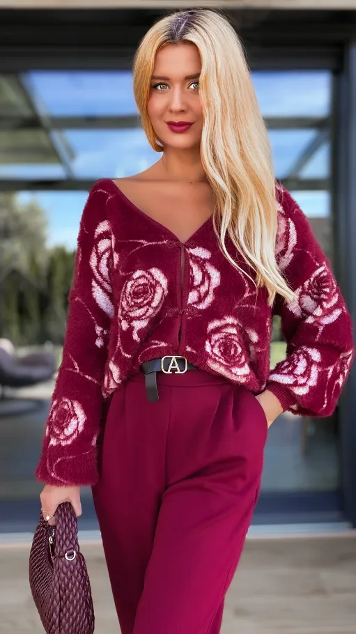 Bordowy sweter FLUFFY w kwiaty zapinany na haftki ONE SIZE - R108B