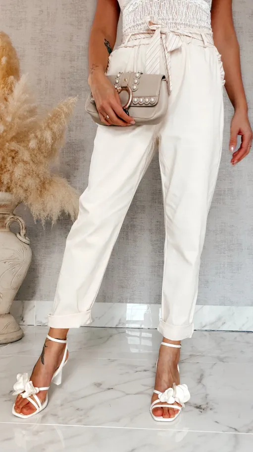 Wiosenne spodnie cygaretki w kolorze ecru ONE SIZE - R840