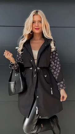 Fantastyczna kurtka PARKA zdobiona modnym wzorem CZARNA - R068