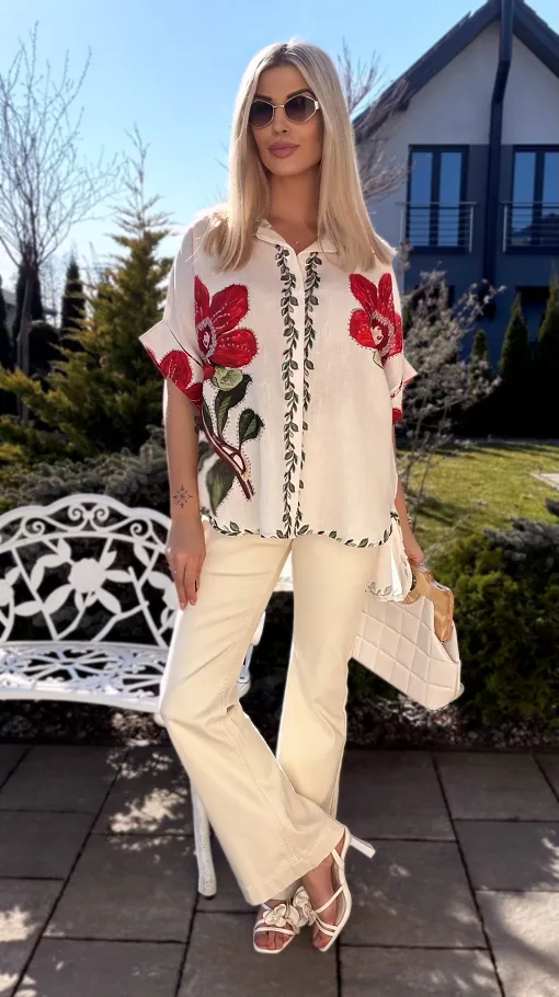 Asymetryczna lniana koszula ECRU z czerwonym kwiatem ONE SIZE - R945