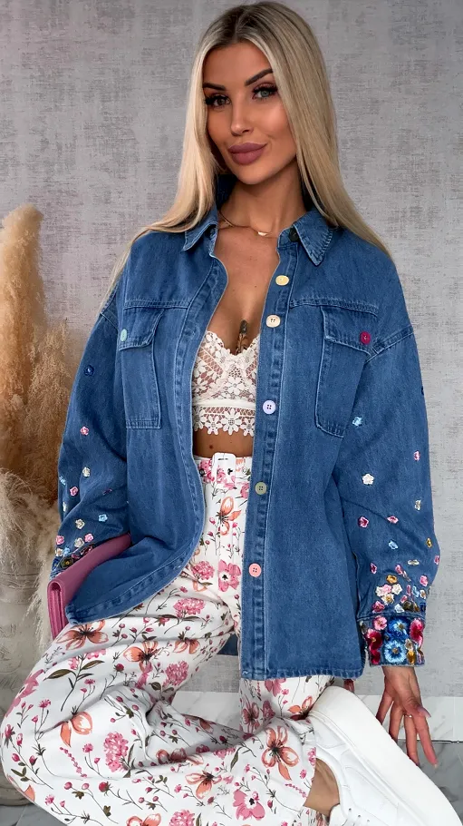 Niebieska katana jeansowa z kolorowymi haftowanymi kwiatami ONE SIZE - R643