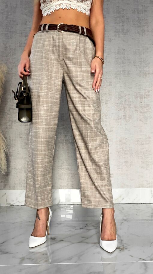 Eleganckie spodnie w kartkę z brązowym paskiem - R525