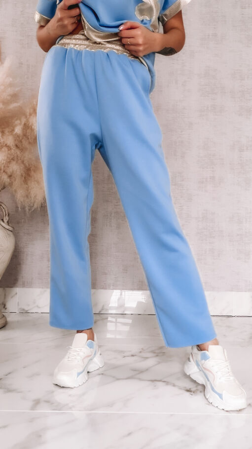 Idealny niebieski komplet dresowy ze złotymi dodatkami ONE SIZE - R955