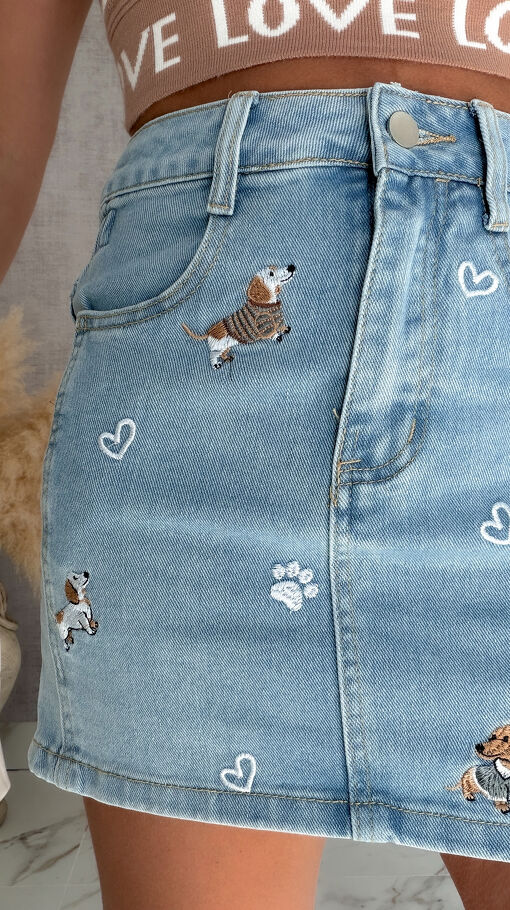 Elastyczna jeansowa spódniczka z haftowanymi pieskami BLUE JEANS - S173