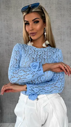 Niebieska bluzka z koronki z różami na rękawach ONE SIZE - R558B