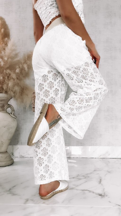 Białe koronkowe spodnie w stylu boho ONE SIZE - R934