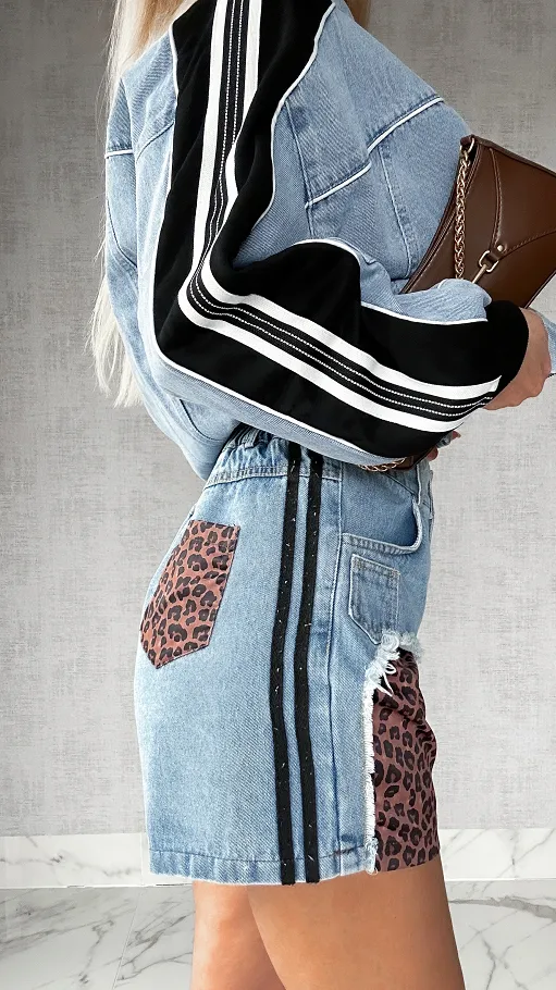 Jeansowe spodnie szorty z panterką - P184