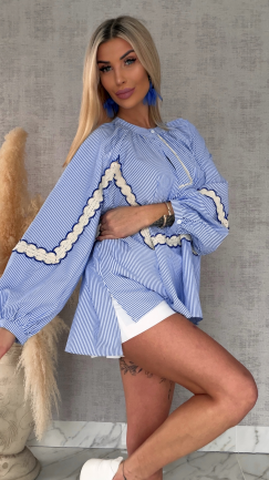 Asymetryczna bluzka koszulowa BOHO w niebieskie paski ONE SIZE - R452