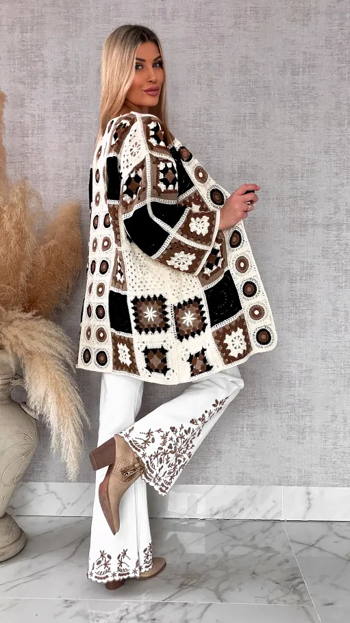 Wiosenna szydełkowa narzutka ONE SIZE brązowa - R645C