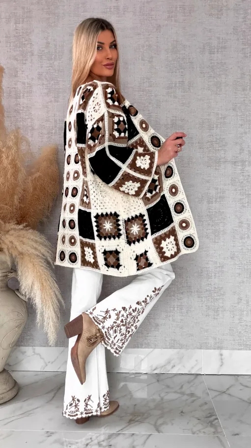 Wiosenna szydełkowa narzutka ONE SIZE brązowa - R645C