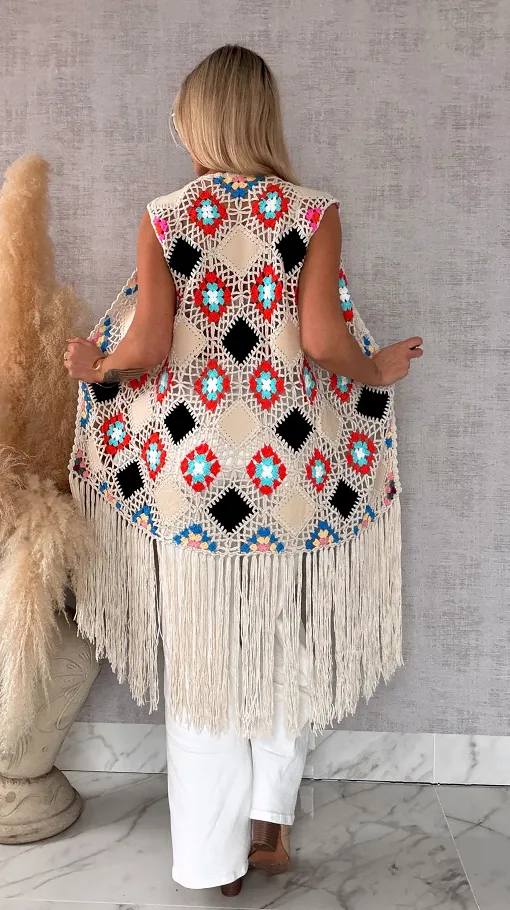 Oryginalna beżowa narzutka BOHO kamizelka z frędzlami ONE SIZE - R701B