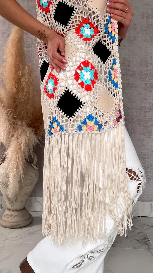 Oryginalna beżowa narzutka BOHO kamizelka z frędzlami ONE SIZE - R701B