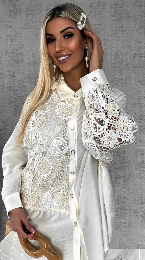 Idealna bawełniana koszula z szydełkowymi wstawkami ONE SIZE - R584