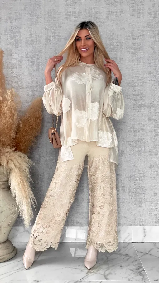 Super dzianinowe spodnie z koronkowymi nogawkami BEŻOWE - R728