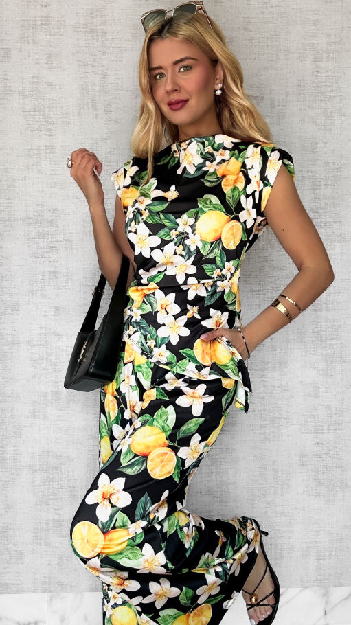 Komplet w cytryny z asymetryczną bluzką i spodniami ONE SIZE - P721