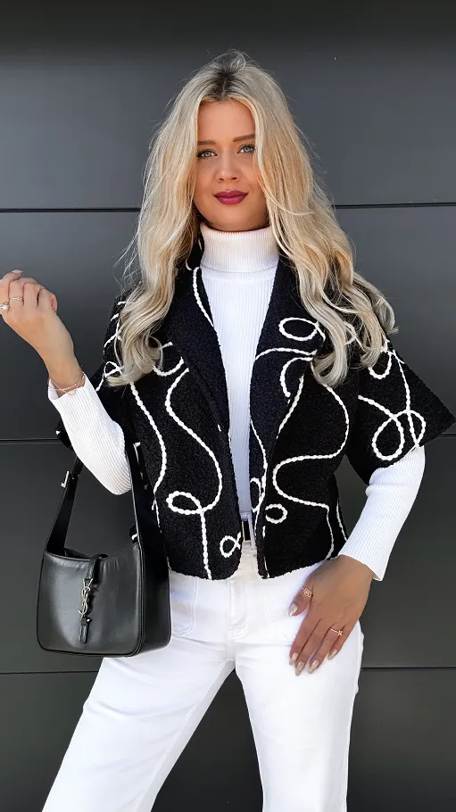 Uroczy płaszczyk z baranka z białym wzorem ONE SIZE czarny - P955