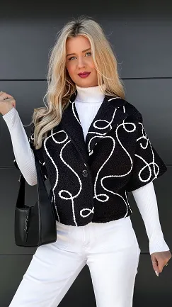 Uroczy płaszczyk z baranka z białym wzorem ONE SIZE czarny - P955