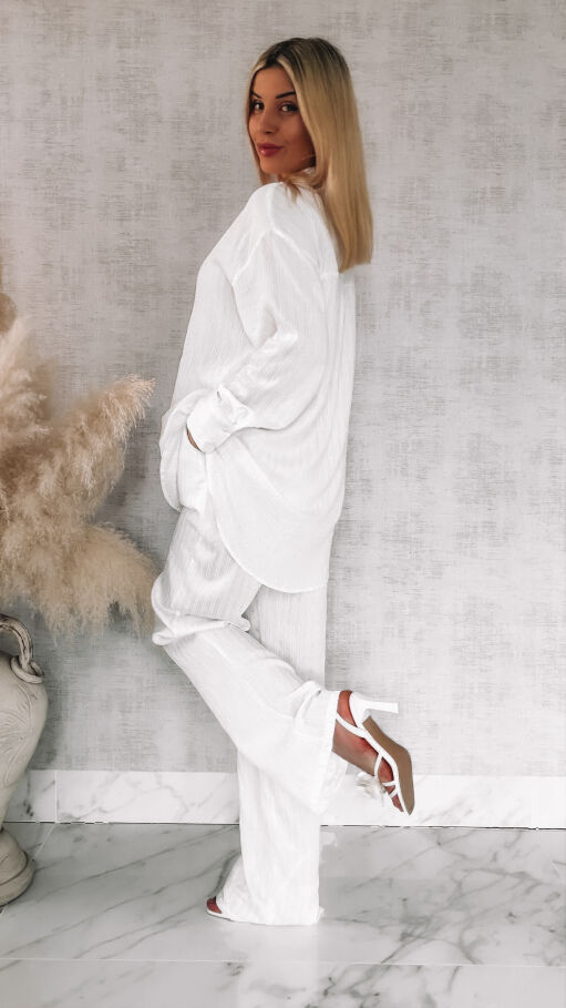 Komplet w delikatne paski i mini cyrkonie koszula + spodnie ONE SIZE biały - R841
