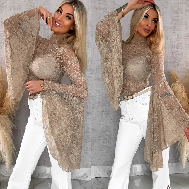 Beżowa koronkowa bluzka z modnymi szerokimi rękawami ONE SIZE - R682B