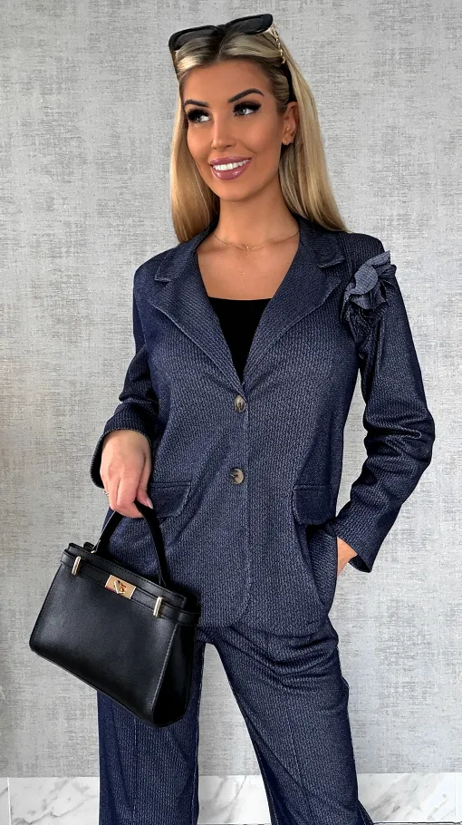 Elegancki granatowy komplet z broszką żakiet + spodnie - R545