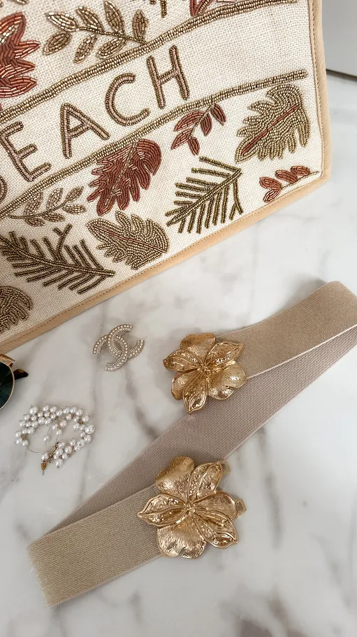 Elastyczny pasek ze złotą nitką i metalową klamrą w kształcie KWIATÓW - P660