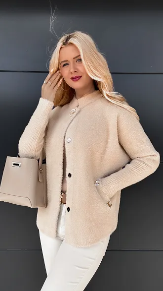 Klasyczny wełniany płaszcz ALPAKA w kolorze beżowym ONE SIZE - R037