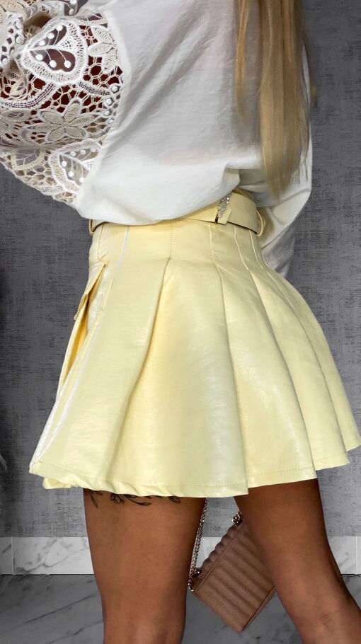 Skórzana spódniczka z plisowaniem + pasek pastelowa ŻÓŁTA - R588A
