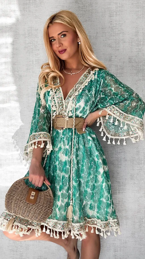 Luźna BOHO sukienka w cudownym zielonym kolorze ONE SIZE - P692A