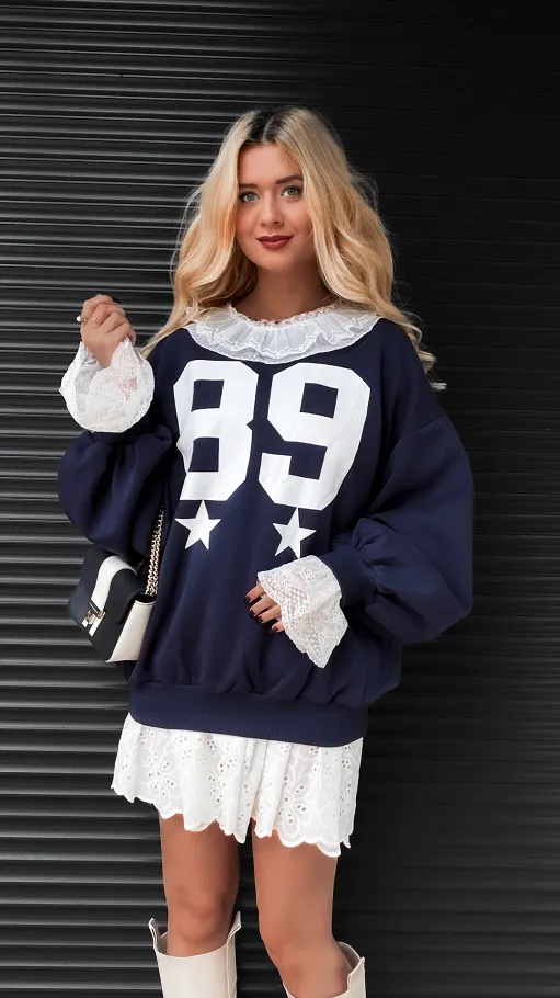 Luźna bawełniana bluza z koronką ONE SIZE granatowa - R380