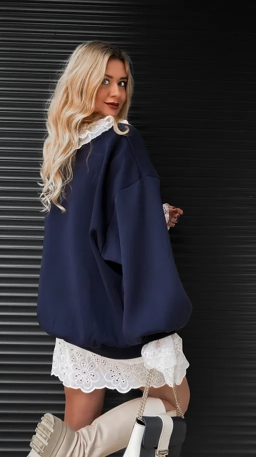 Luźna bawełniana bluza z koronką ONE SIZE granatowa - R380