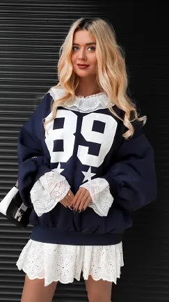 Luźna bawełniana bluza z koronką ONE SIZE granatowa - R380