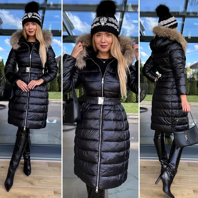 Czarny długi pikowany płaszcz z kapturem i eko futerkiem - N770