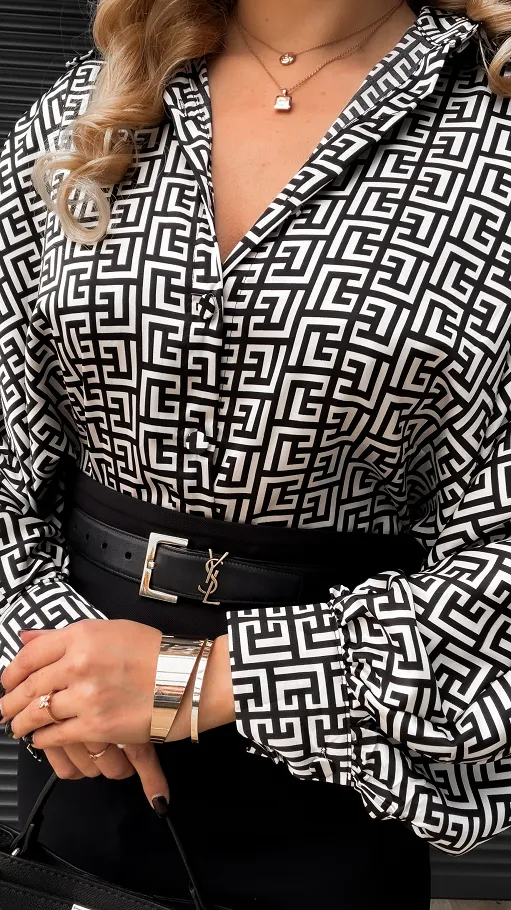 Luźna biało-czarna koszula w stylu nietoperz ONE SIZE - R370