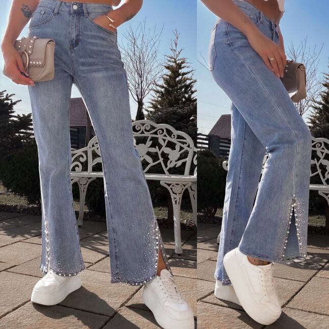 Elastyczne jeansy z rozciętymi nogawkami i perełkami BLUE JEANS - R773